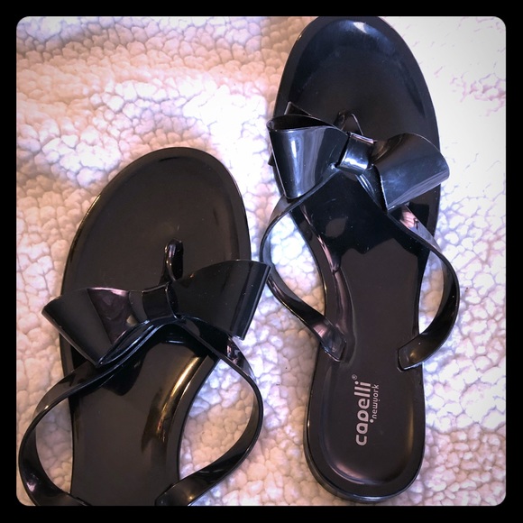 capelli flip flops black